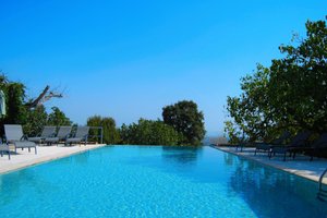 Piscina e praia