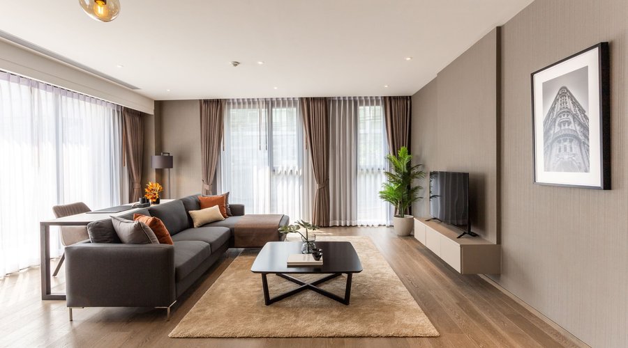Two Bedroom Corner Suite
Apartment Highlights

110 square metres City view Two bedrooms, living and dining area Ideal for 4 adults and 2 children or 6 adults