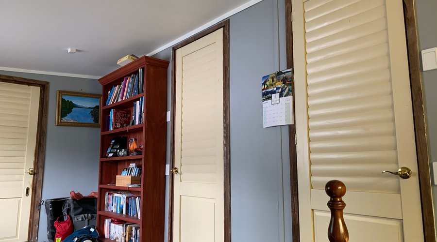 Bedroom Bookshelf