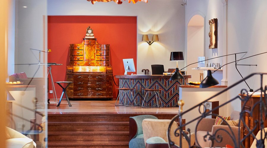Hotel Lobby