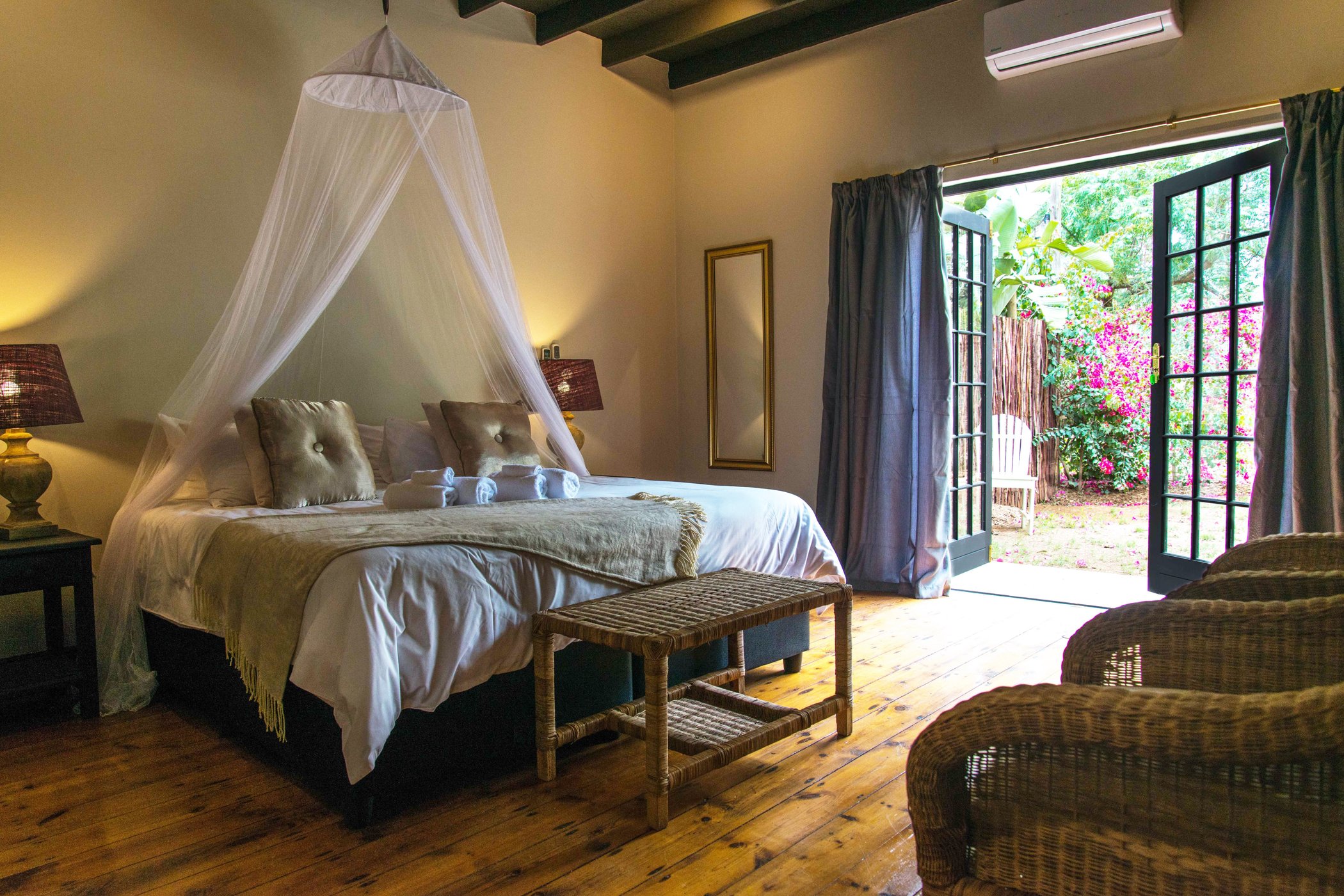 Addo African Home, Restaurant & Safari by null