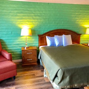 Hitching Post Studios Inn, hotel in Santa Cruz