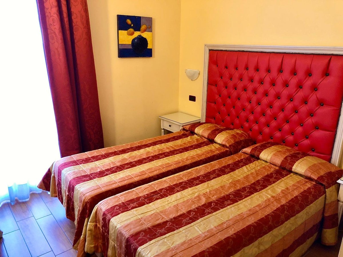 Hotel Alle Torri Rooms: Pictures & Reviews - Tripadvisor