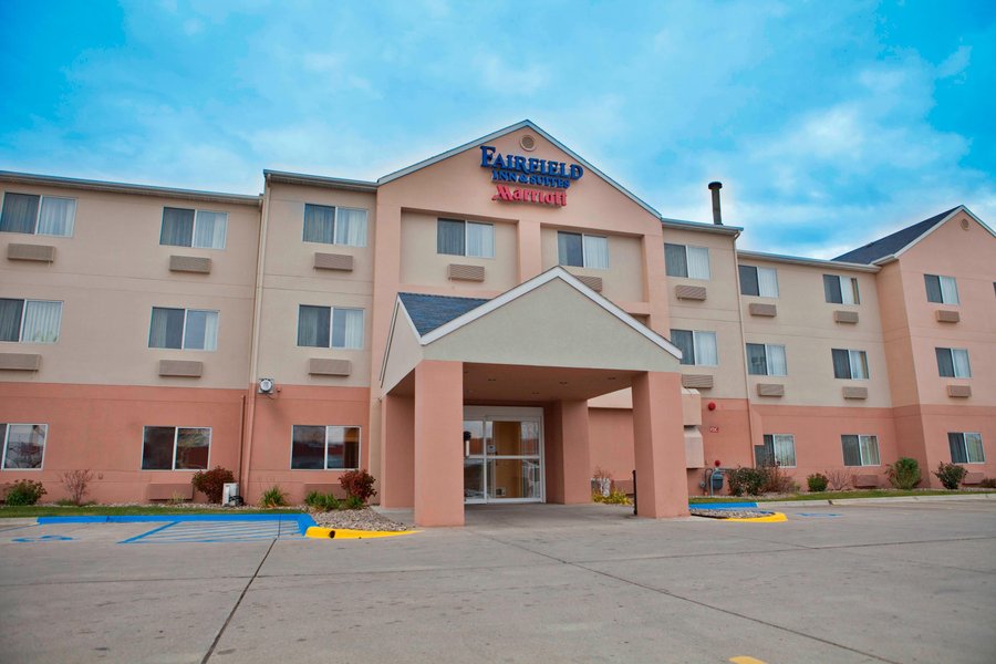 FAIRFIELD INN & SUITES BISMARCK SOUTH $75 ($̶8̶4̶) - Prices & Hotel ...