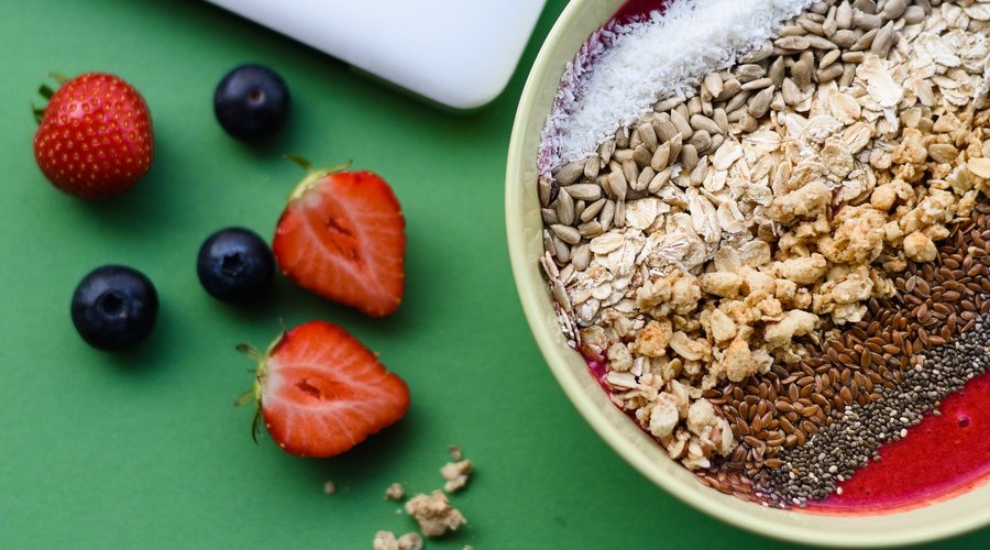 Taste - Smoothie Bowl (Strawberry / Raspberry) #lübeck #healthy #fresh 