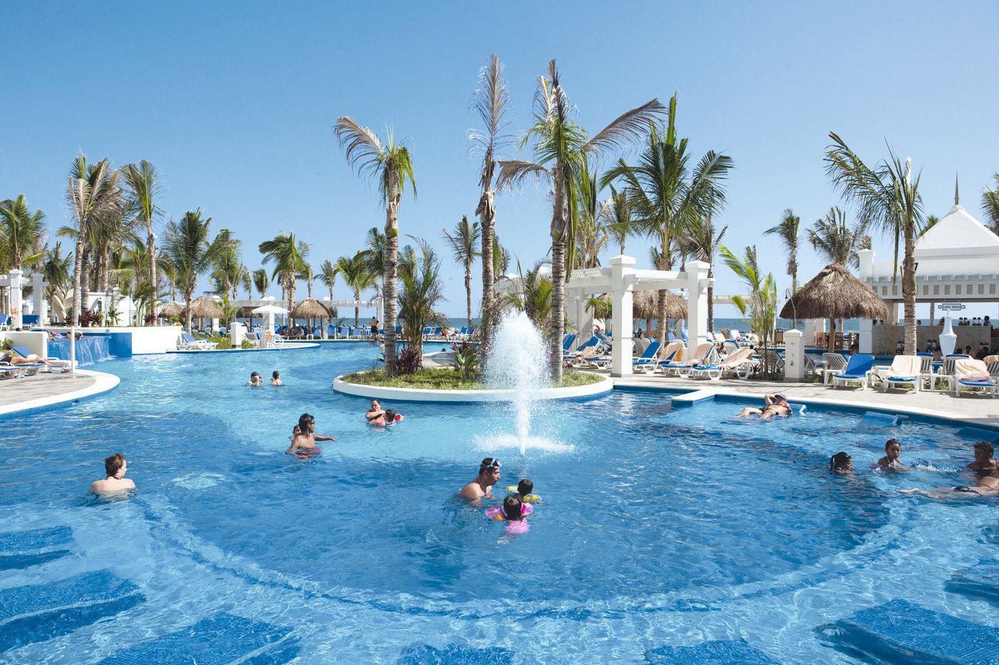 Hotel Riu Emerald Bay Updated 2024 Prices And Resort All Inclusive Reviews Mazatlan Mexico