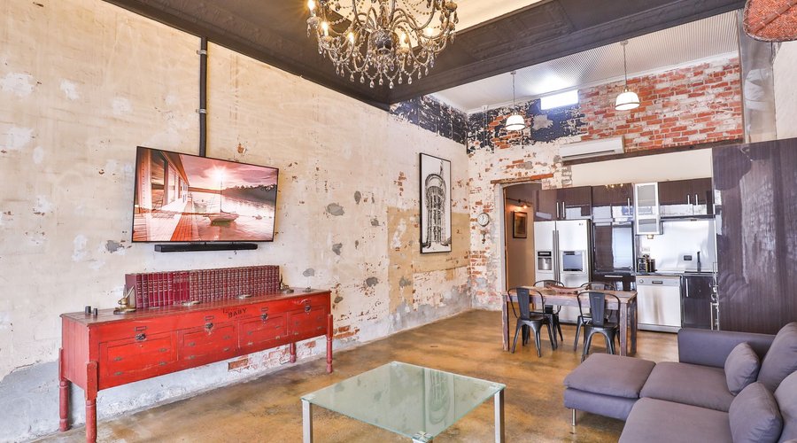 Lounge / Sitting Area 