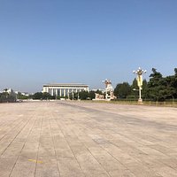 Tiananmen Square (Tiananmen Guangchang) (Beijing) - All You Need to ...