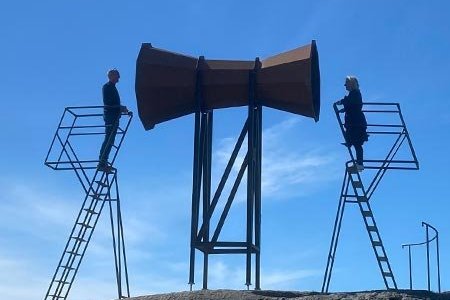 Per Svenssons "Talking points" på Skulptur i Pilane 16 maj till 20 sept 2020.
