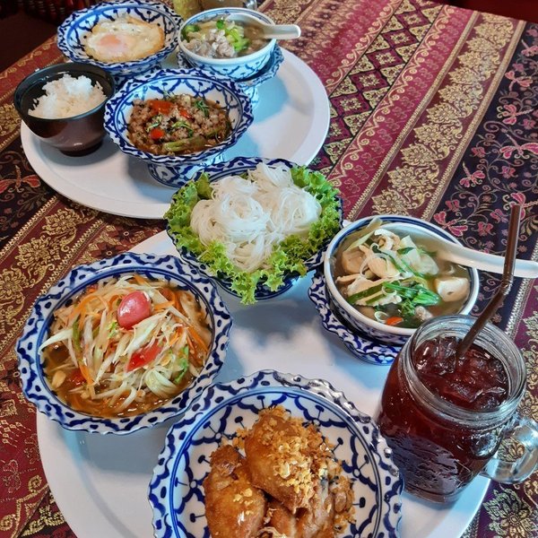 방콕 태국, 96 Narathiwat Ratchanakharin에 있는 Dean & Deluca 근처 음식점