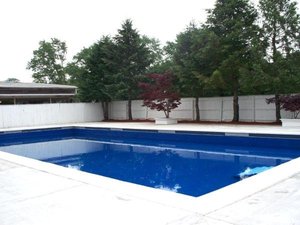 Pool & Beach