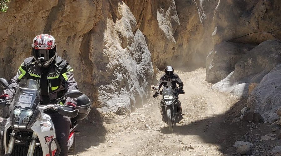Riding through Tripiti Canyon on the Yamaha Tenere 700 and f800gs