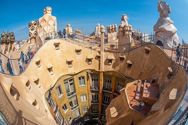 ガウディツアー（小グループ）：カサ・バトリョとラ・ペドレラ、提供元：JC Tours Barcelona | バルセロナ, スペイン -  Tripadvisor