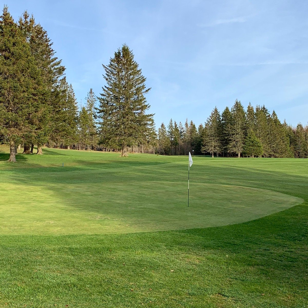 MIDLAND MEADOWS GOLF COURSE (Norton) Ce qu'il faut savoir