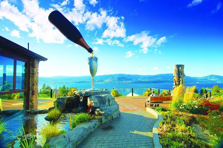 2024 Kelowna Or West Kelowna Afternoon Sightseeing Wine Tour