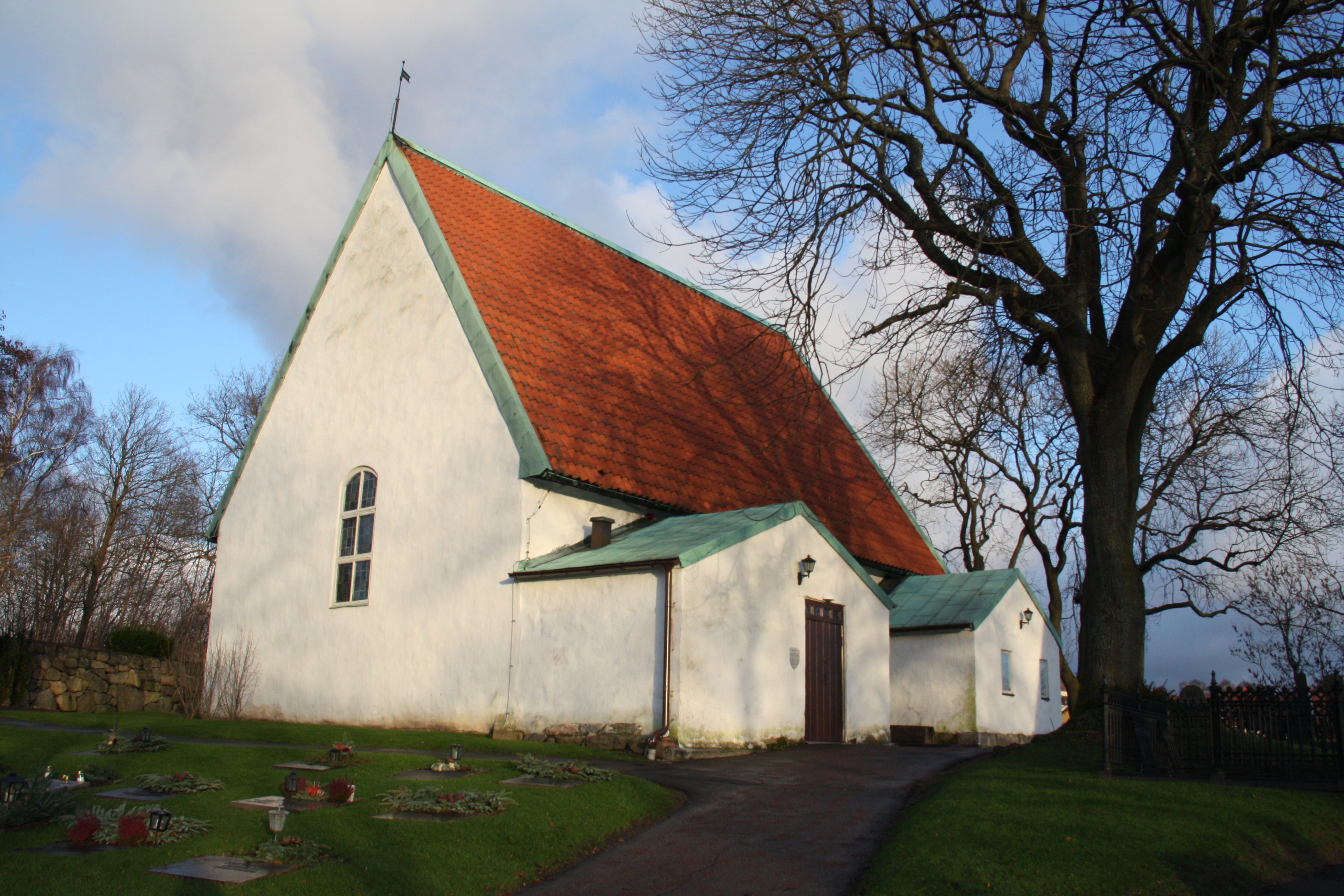 Lundby Gamla Kyrka (Göteborg) - 2021 Alles Wat U Moet Weten VOORDAT Je ...