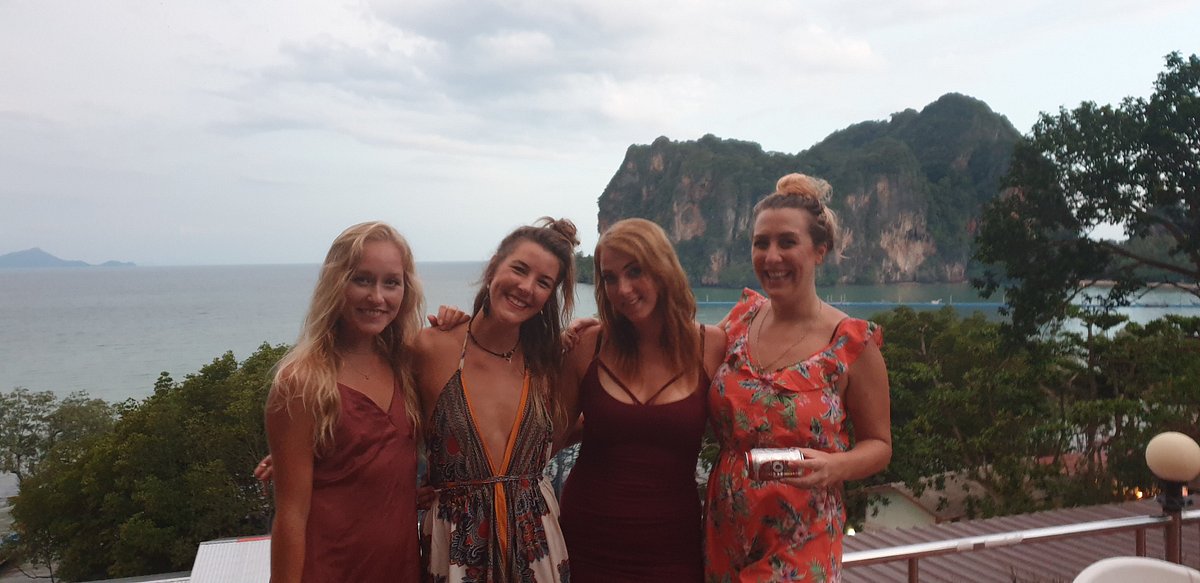 Blanco Hideout Railay Prices And Hostel Reviews Railay Beach Krabi Thailand 8679