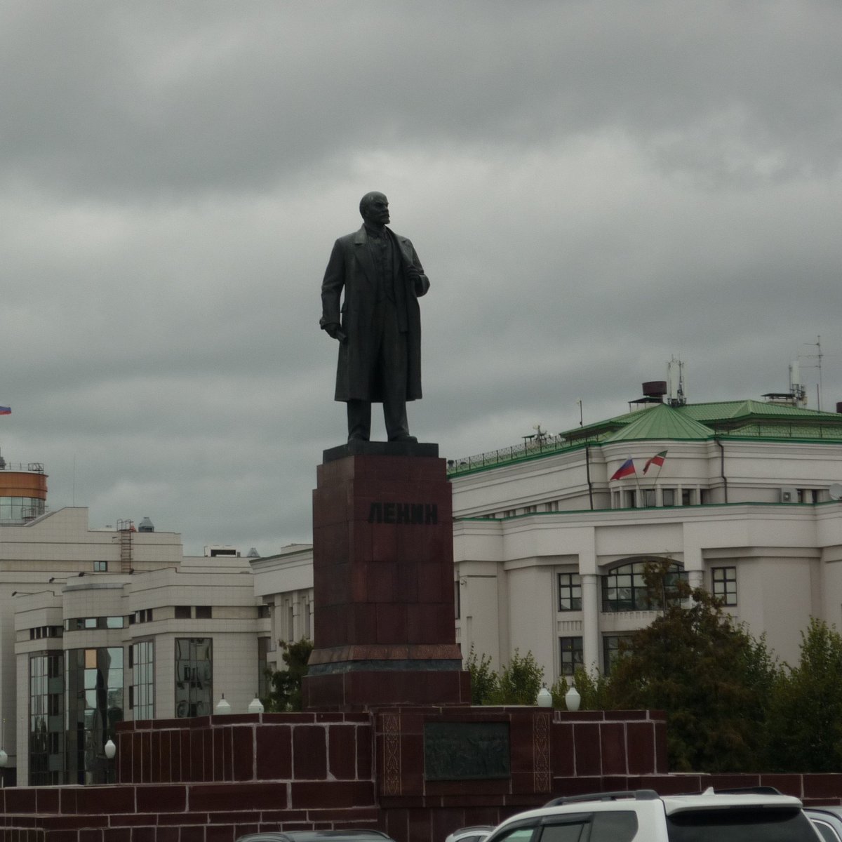 Ленин казань адрес. Площадь Ленина Казань. Ленин в Казани фото. Памятник Ленину в Казани информация. Де Ленина Казань это.