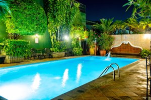 Piscina y playa