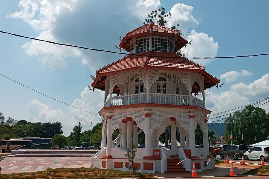 Pavilion Tower image