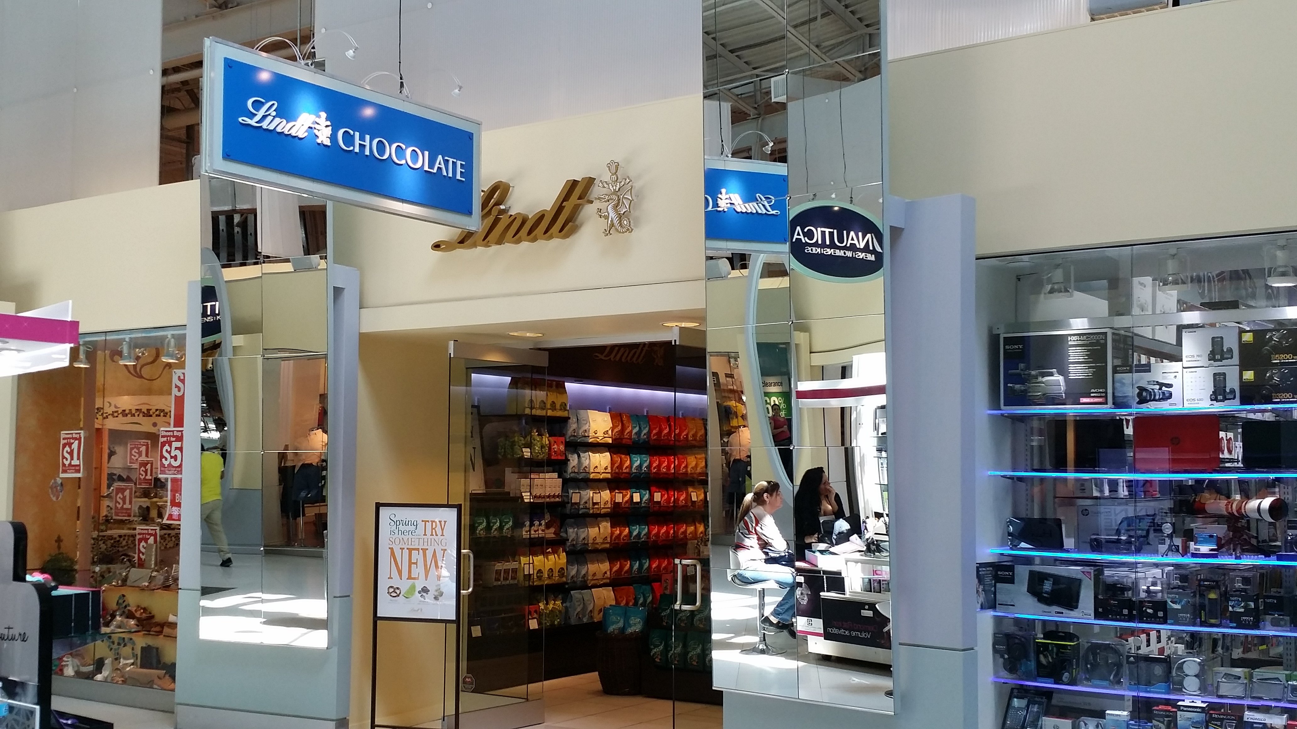 Lindt Chocolate Shop - All You Need To Know BEFORE You Go (2024)