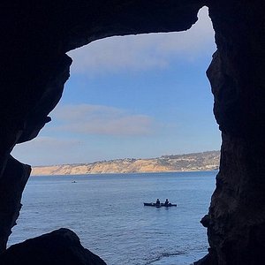 kayak tour of the 7 caves