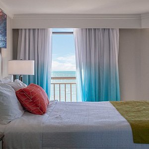 3 Bedroom Oceanfront Condo Master Bedroom