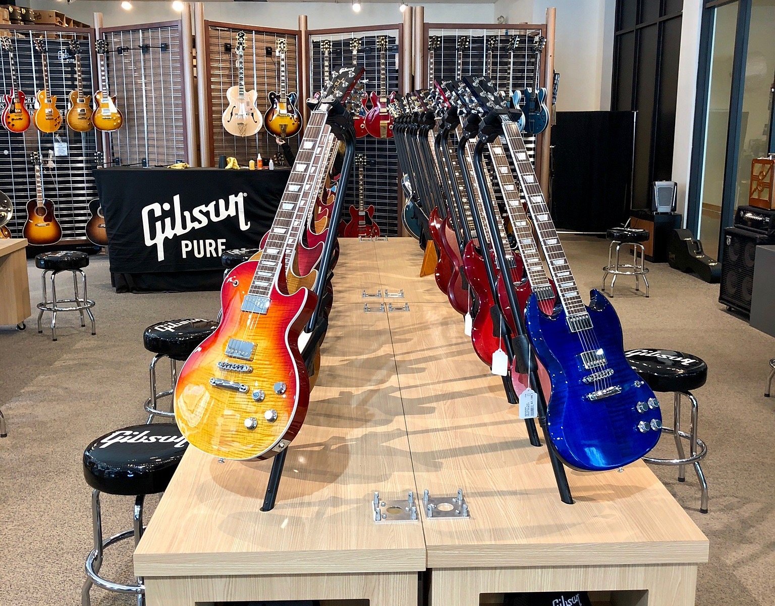 gibson custom shop factory tour