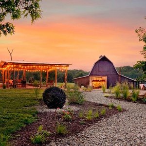 Circle S Guest Ranch & Country Inn