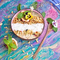 Sun Flower Smoothie Bowl