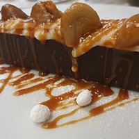 Dessert cioccolato fondente, ricotta di pecora e castagne