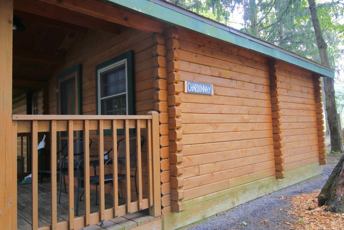 Cabins and Food – Camp Seneca Lake