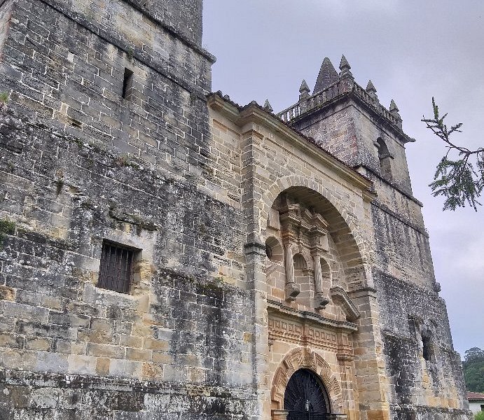 Iglesia De San Martín De Tours image