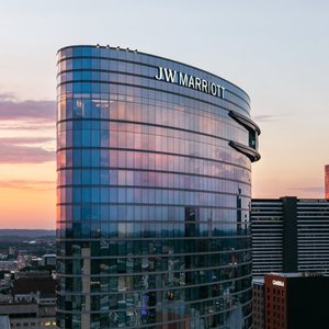 JW Marriott Nashville is located in the heart of downtown, just two blocks to Broadway, the Gulch, Bridgestone Arena, and more of Nashville's most popular attractions. 