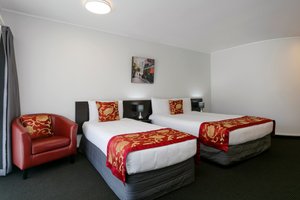 Room & Suite