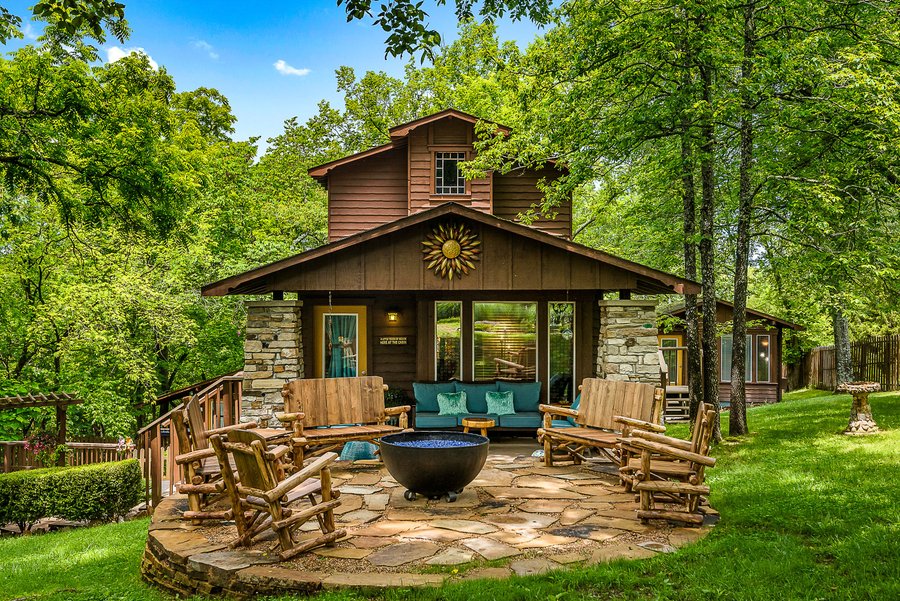 The Woods Cabins - UPDATED 2022 Prices, Reviews & Photos (Eureka