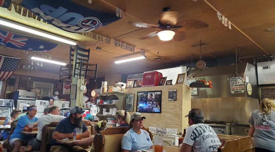 Campbell Station Country Store and Restaurant