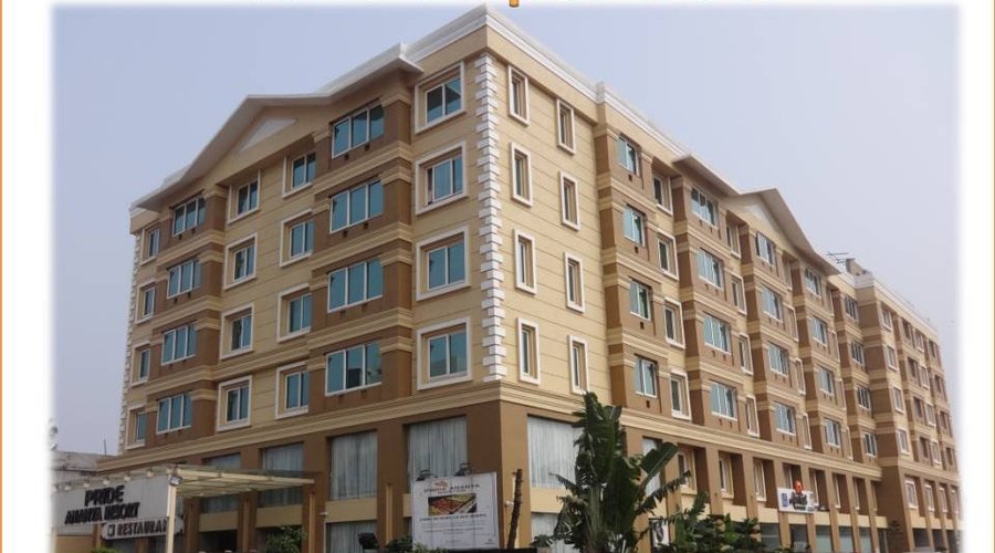Hotel Facade