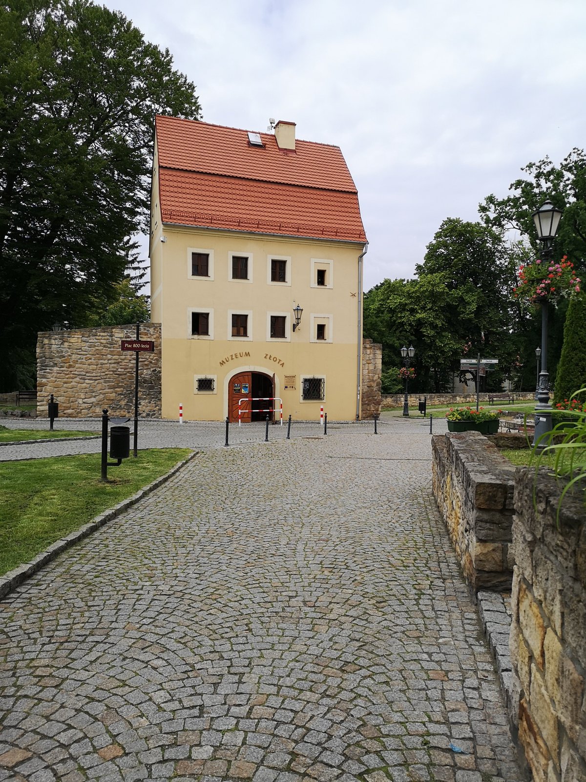 Muzeum Złota (Zlotoryja) - All You Need to Know BEFORE You Go