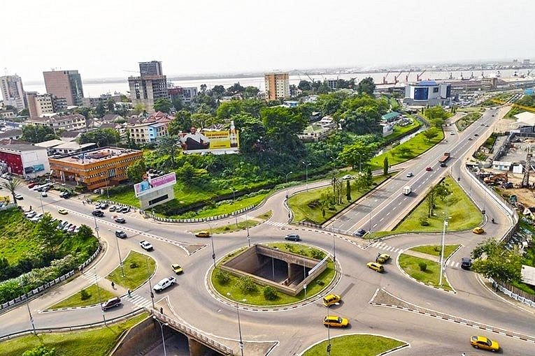 Explore Douala