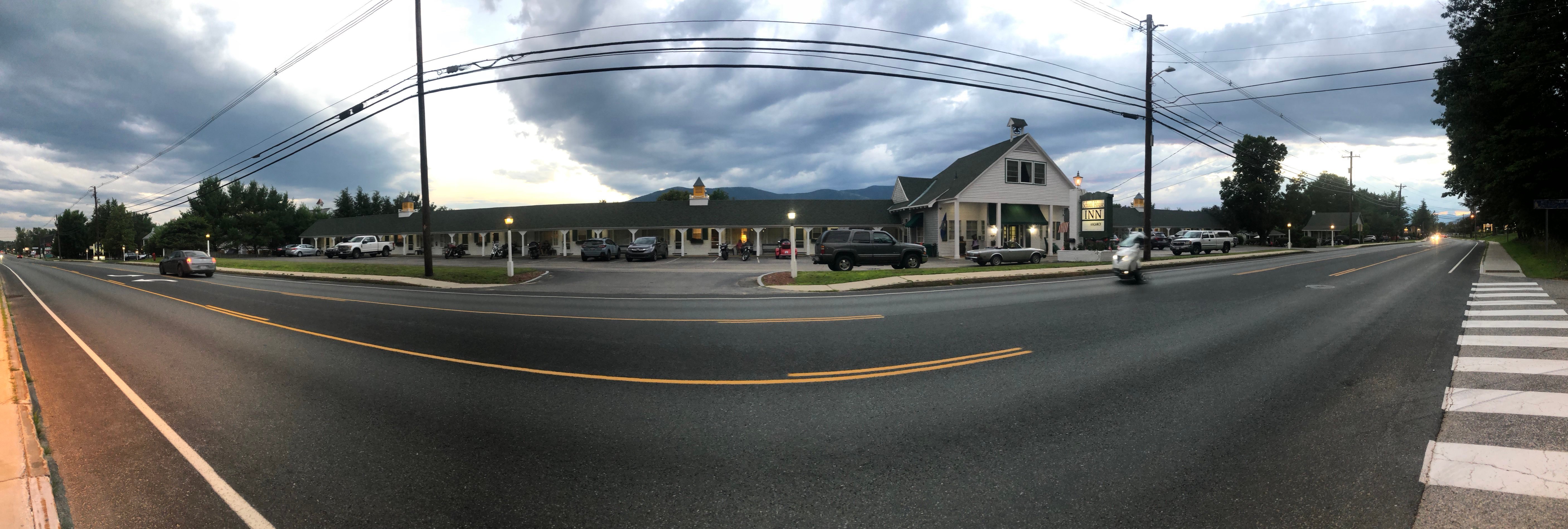 SCHOOL HOUSE INN Updated 2024 Motel Reviews North Conway NH   Street View Along White 