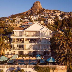 The Clarendon Bantry Bay.