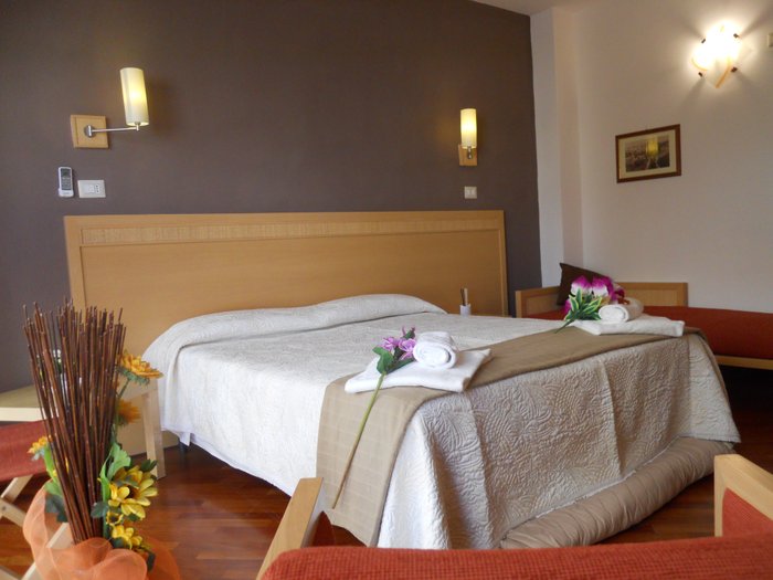 Catania Crossing B&b Rooms&comforts Rooms: Pictures & Reviews - Tripadvisor