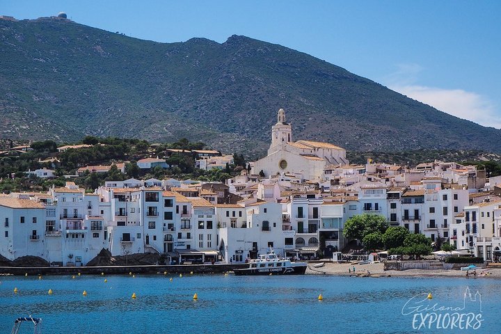 4,134 Cadaques Playa Royalty-Free Photos and Stock Images | Shutterstock