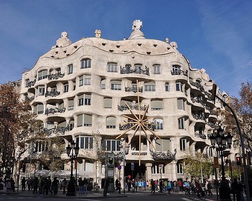 Explore the Best Day Trips from Madrid and Barcelona - Transportation Options