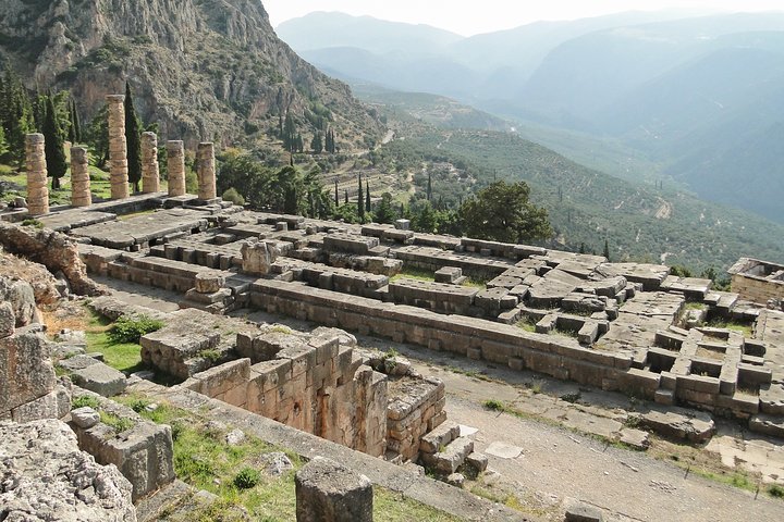 2024 Delphi Semi Private tour with guide provided by Chat Tours