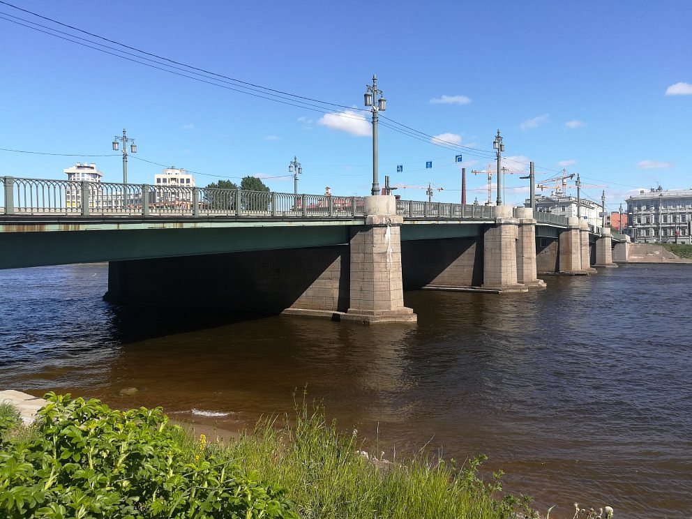 Большой Крестовский мост Санкт-Петербург. Малый Крестовский мост Санкт-Петербург. Малая большая Невка большой Крестовский мост. Крестовский мост Псков.