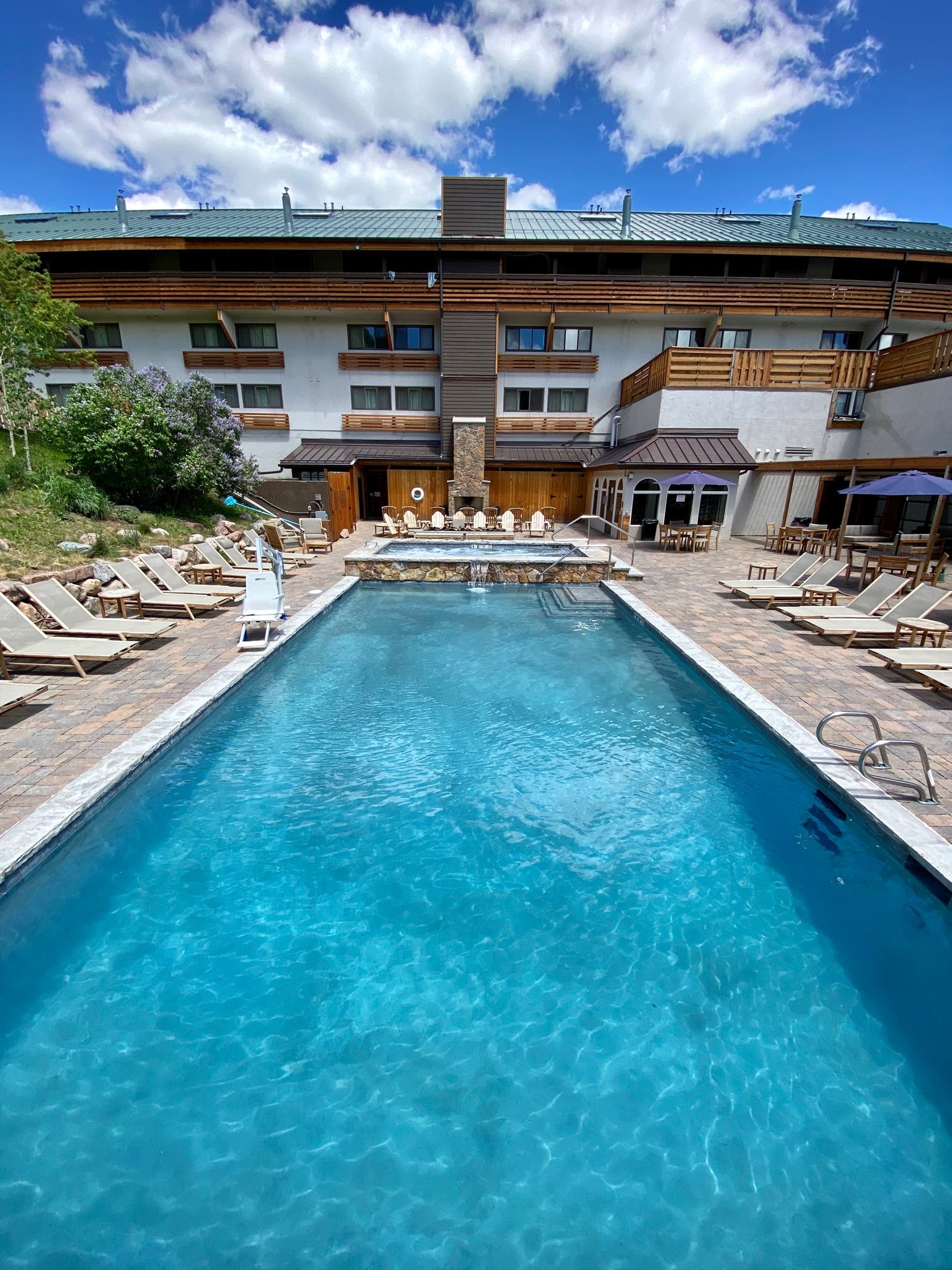 Highline Vail A DoubleTree By Hilton Pool Pictures Reviews   Highline Vail A Doubletree 