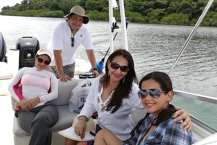 Almuerzo Marisco en Isla Leones y Golfo de Montijo | Santiago de Veraguas,  Panamá - Tripadvisor