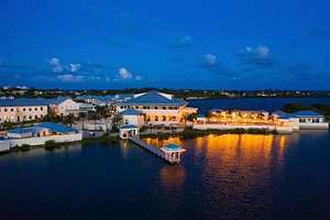 Mahogany Bay Resort & Beach Club, Curio Collection by Hilton in Ambergris Caye